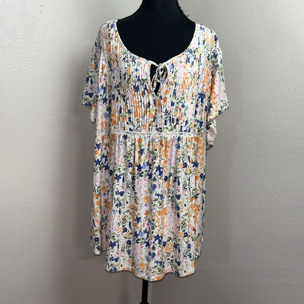 Tommy Hilfiger Peplum Blouse Women's 3X Floral Keyhole Tie Crochet‎ Detail Flowy